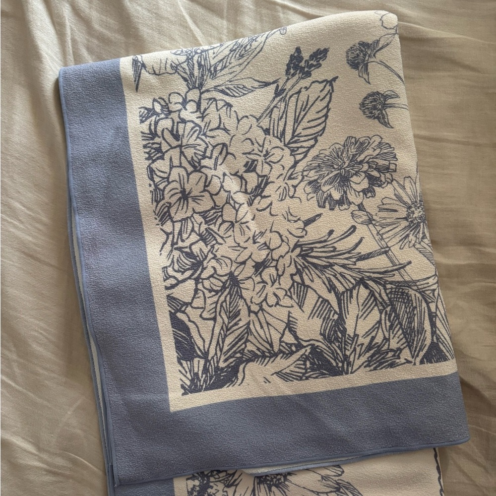 Floral Print Blanket/towel with Blue Accents